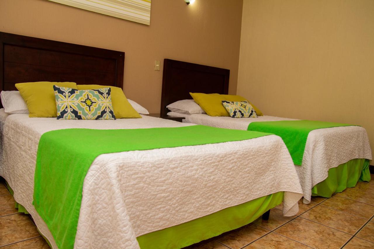 Resort Y Parque Acuatico Valle Dorado El Rosario Bagian luar foto